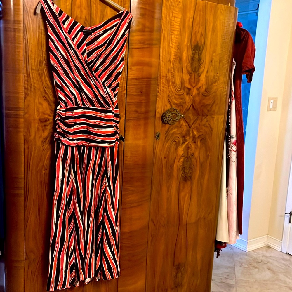 BCBGMaxAzria Pink, White and Brown Striped Maxi Dress Size Small